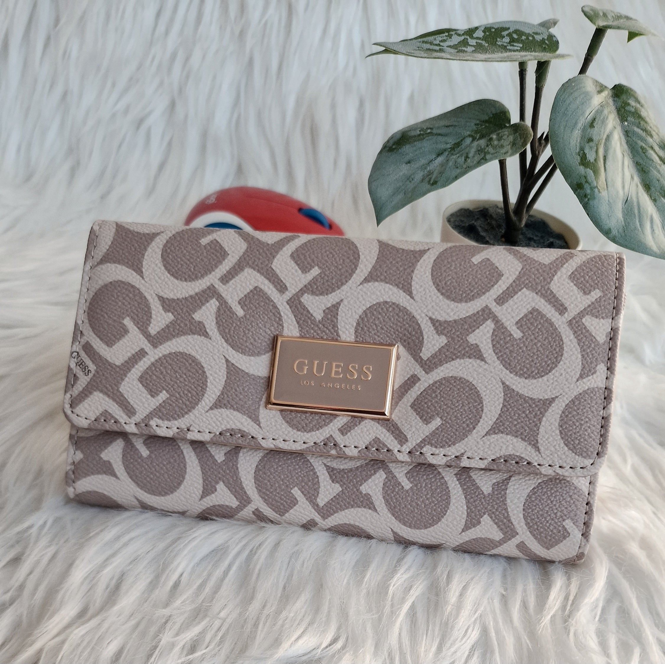 GUESS Abree Logo Slim Clutch Wallet A8