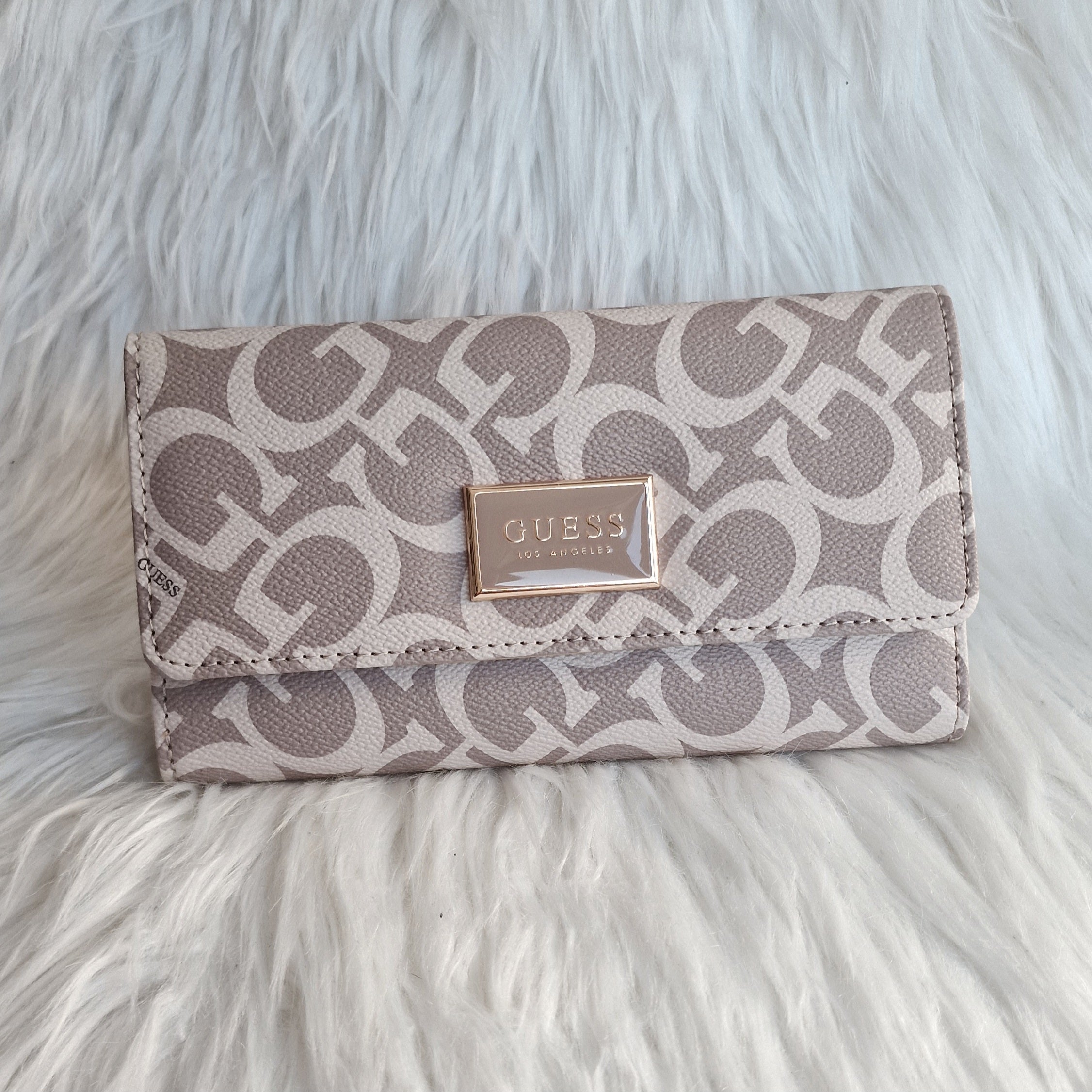 GUESS Abree Logo Slim Clutch Wallet A8