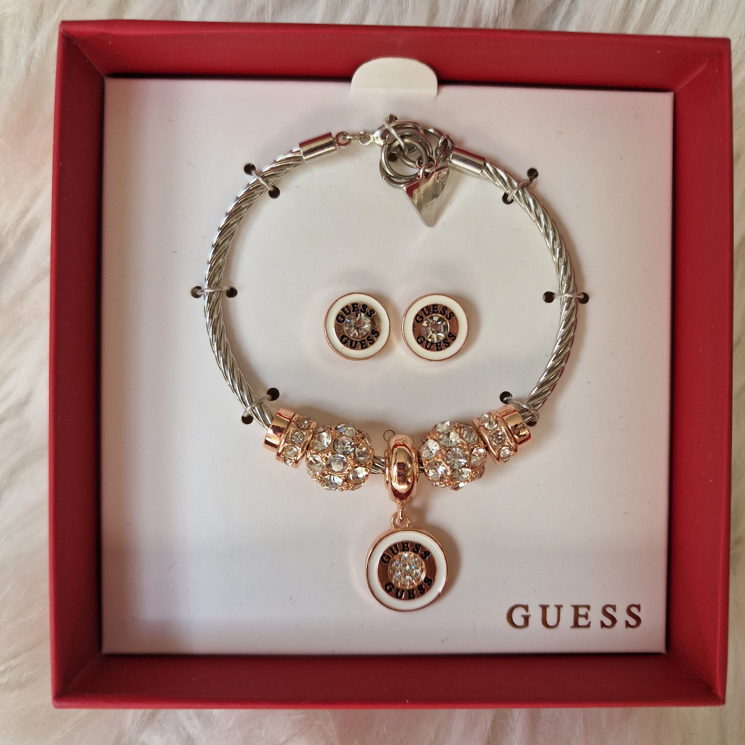 GUESS Bracelet & Earrings A6