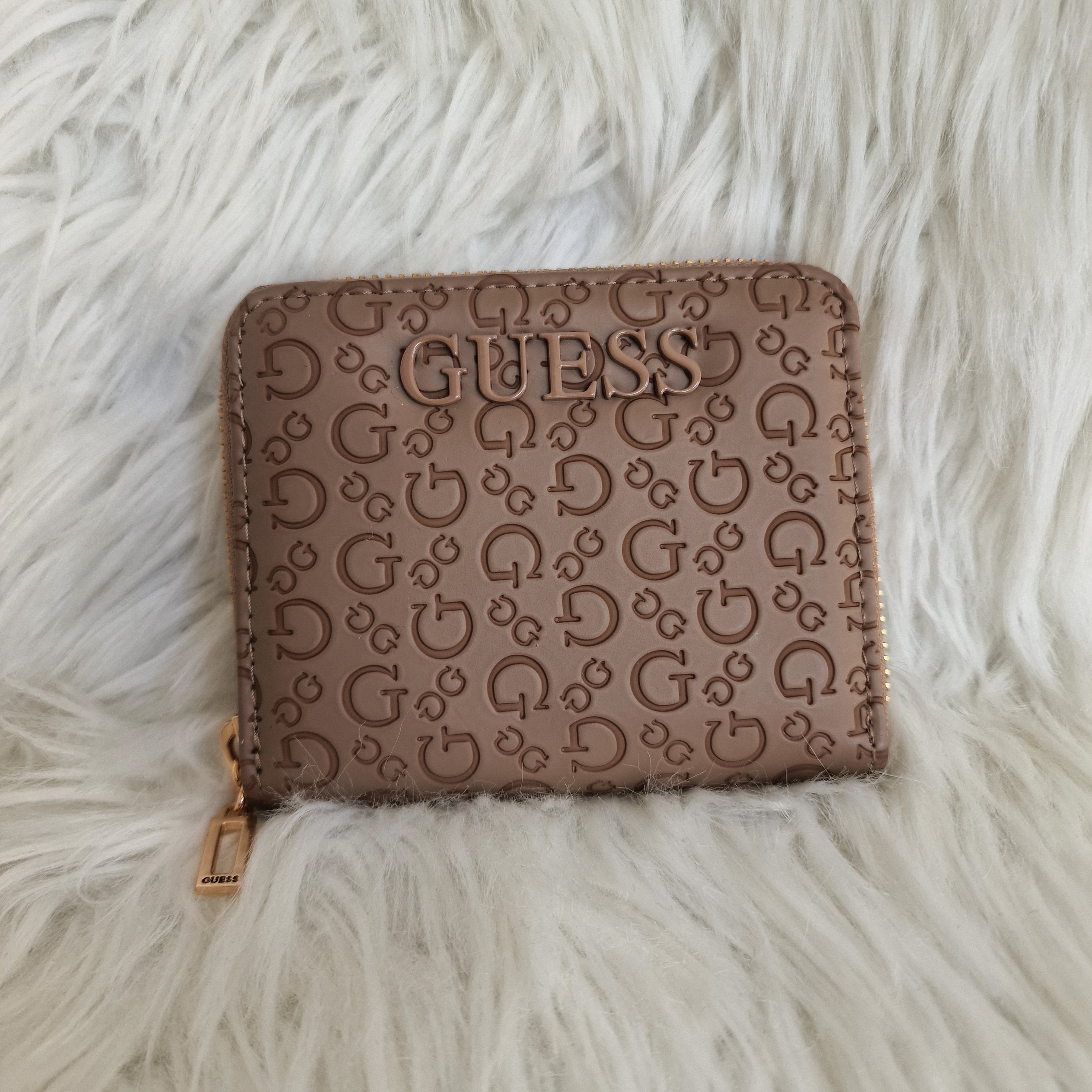 GUESS Wallet / Clutch / Pouch / Purse Coin Organizer