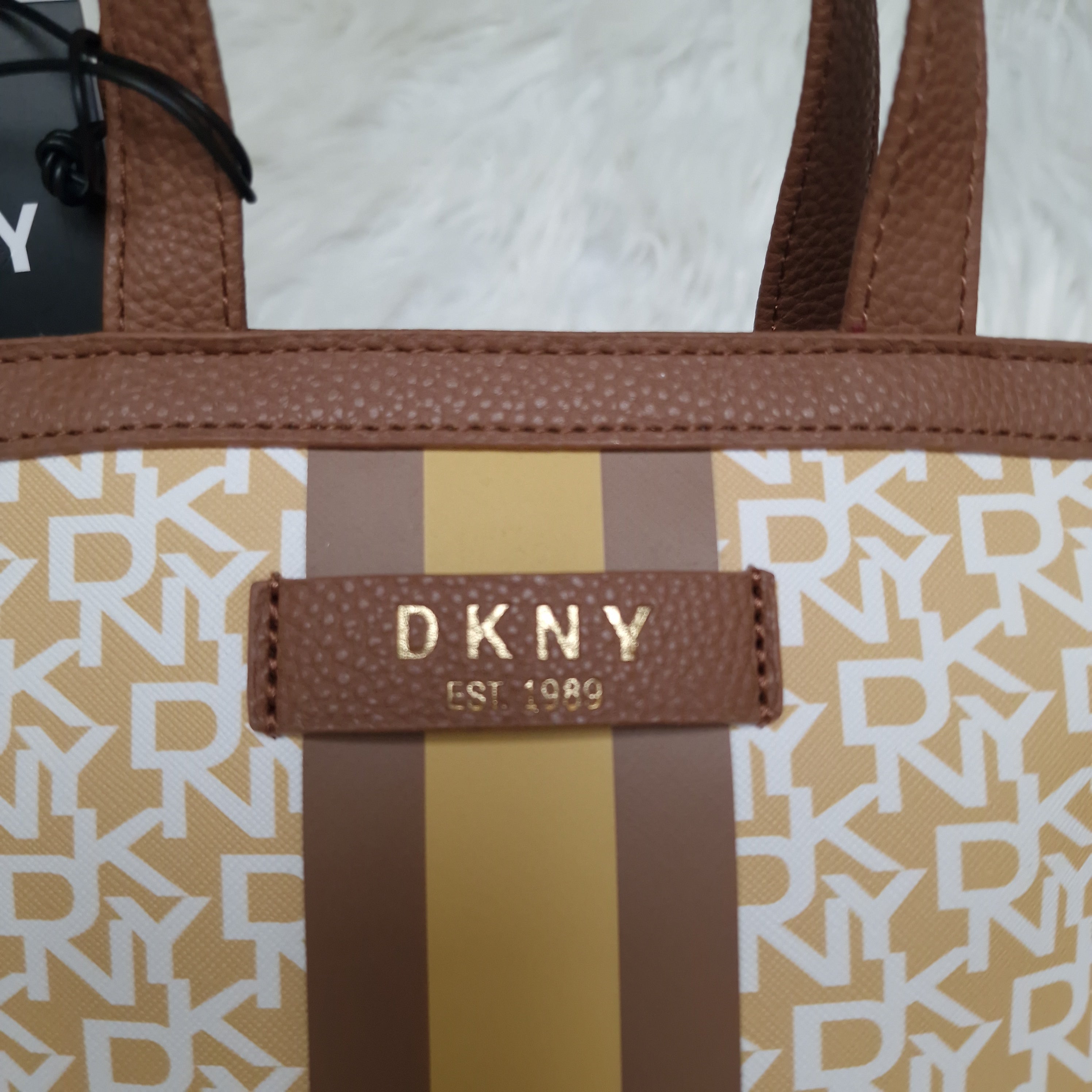DKNY Mini Tote Bag A17