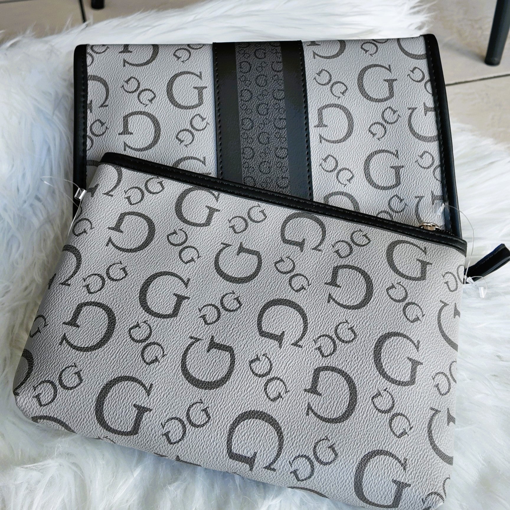 GUESS Travel / Washer / Accessory / Make - up Bag 2 pcs - A7