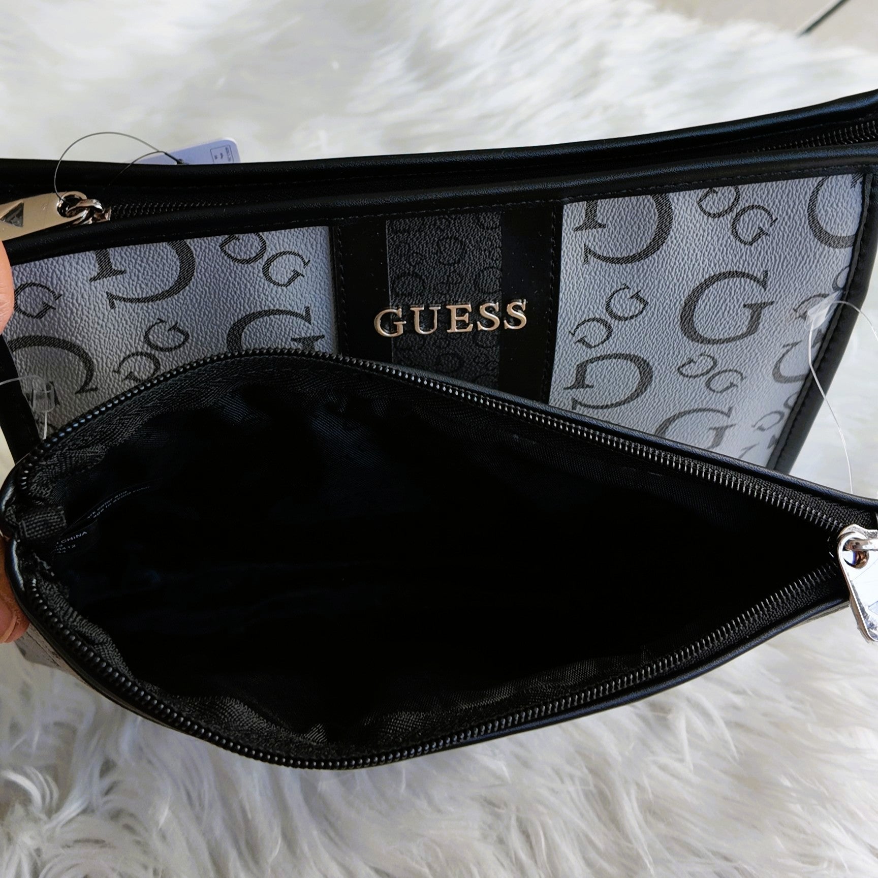 GUESS Travel / Washer / Accessory / Make - up Bag 2 pcs - A7