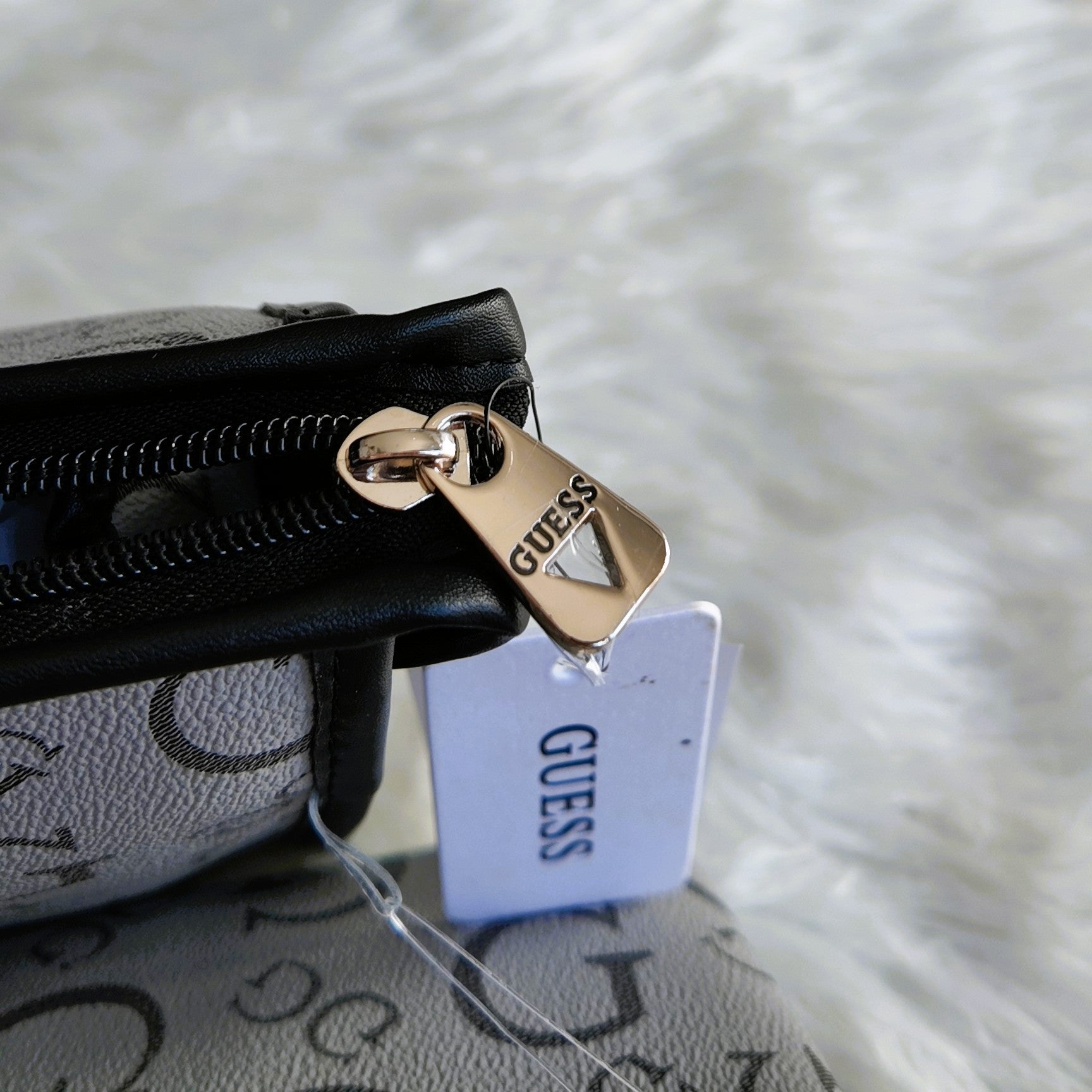 GUESS Travel / Washer / Accessory / Make - up Bag 2 pcs - A7